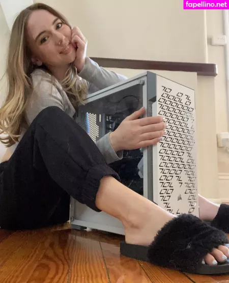 Becca Aviatrix 2 OnlyFans Thumbnail #5ylGcrQjlF