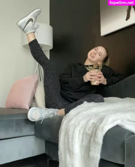 Becca Aviatrix 2 OnlyFans Thumbnail #q9D7rhxZOl