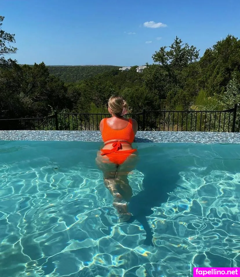 adeline_becca1, beccardiii33 Nude Leaked OnlyFans Photo #2hC3h9idva