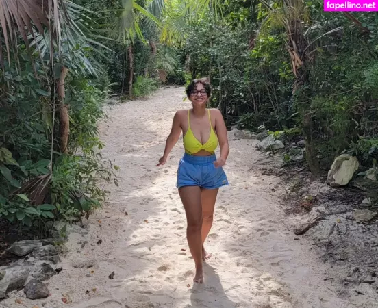 Becca Khalil OnlyFans Thumbnail #YinGaJlb4Y