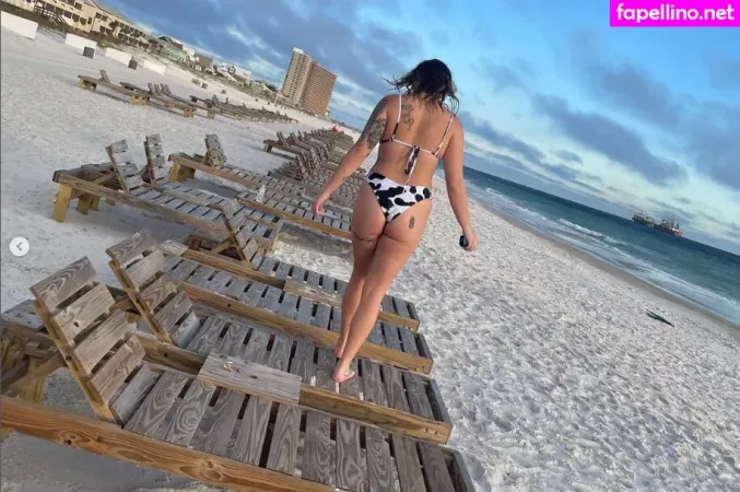 Becca Nichole OnlyFans Thumbnail #l6zYFRwtoC
