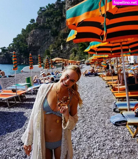 Becca Tobin OnlyFans Thumbnail #0LvnSuCVGE