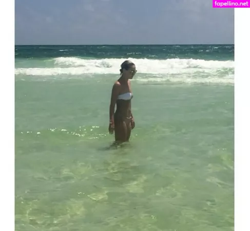 Becca Tobin OnlyFans Thumbnail #VnWsKIXulc