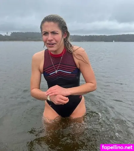 Becca Wakefield OnlyFans Thumbnail #4xnFnYbyK7