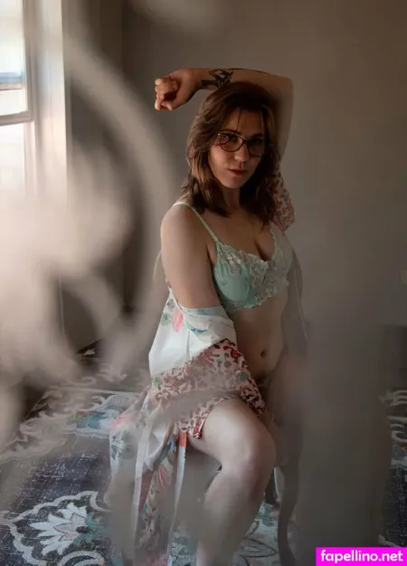 Beccabaird OnlyFans Thumbnail #N4vbyzbbl4