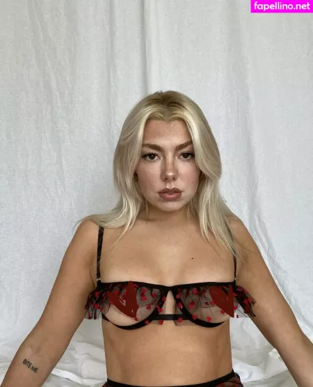 Beccajune OnlyFans Thumbnail #DGhPzFL0lu