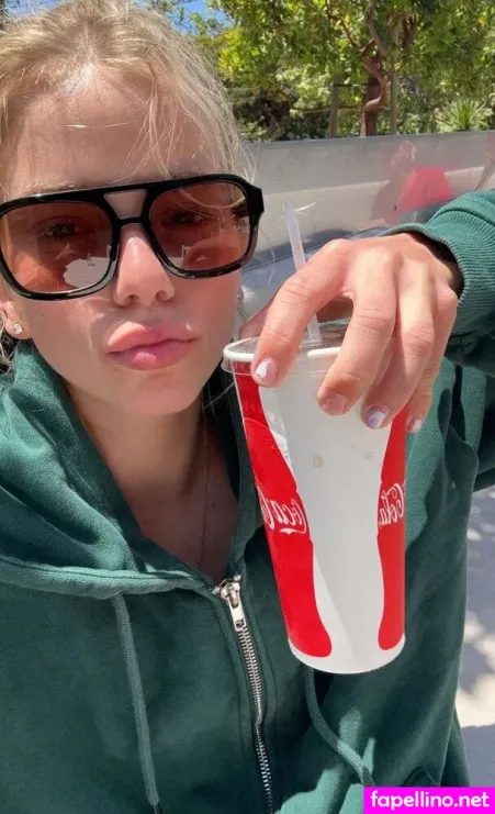 Beccameans OnlyFans Thumbnail #z7tg8e5h6x