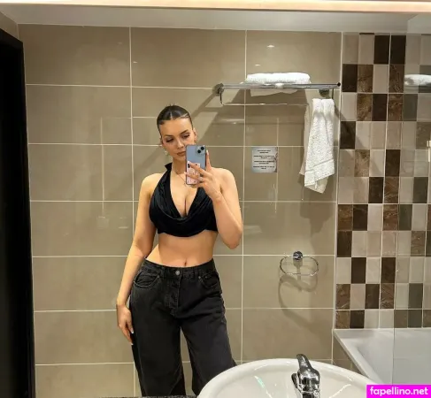 Becczzzzzz OnlyFans Thumbnail #5E0CZzeb9F