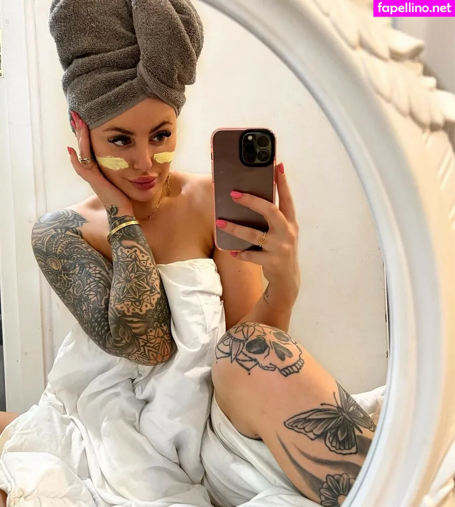 beckie_holloway Nude Leaked OnlyFans Photo #80o1aNmlaB