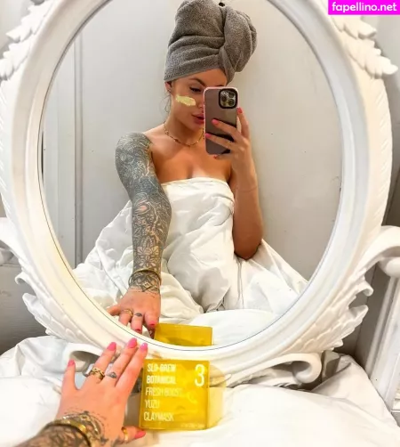Beckie Holloway OnlyFans Thumbnail #W3oOjie1cO