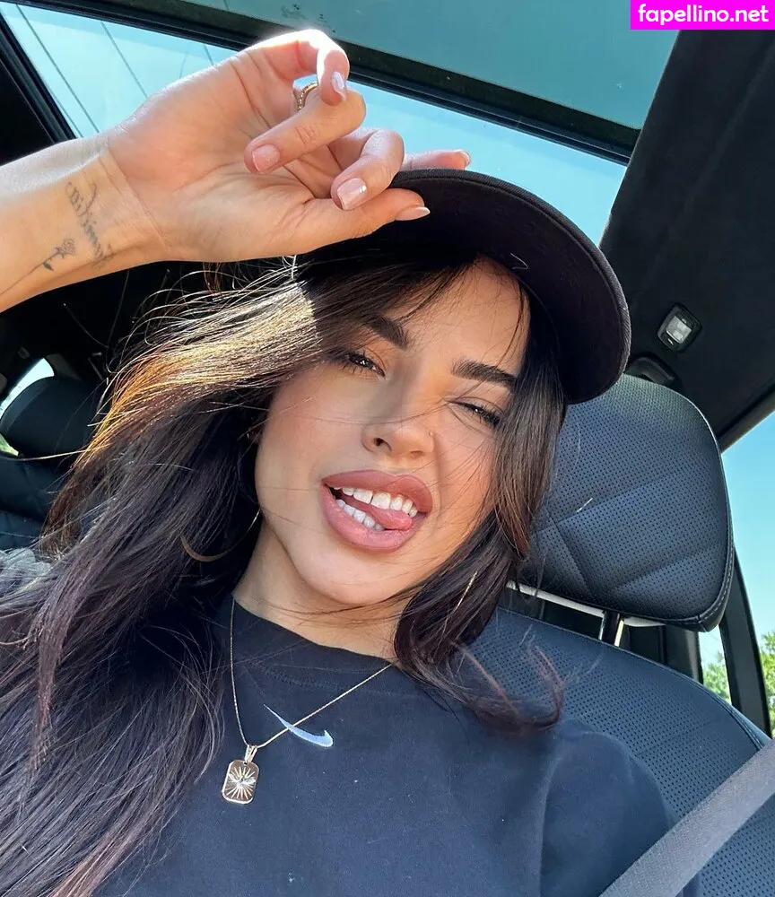 Reggaeton singer, iambeckyg, therealbeckyg Nude Leaked OnlyFans Photo #66VKFQVizc