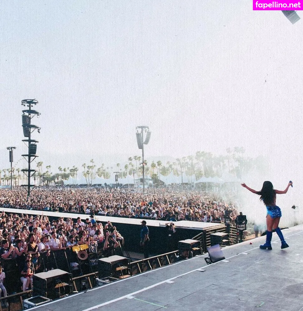 Reggaeton singer, iambeckyg, therealbeckyg Nude Leaked OnlyFans Photo #6B9yS6oiBu