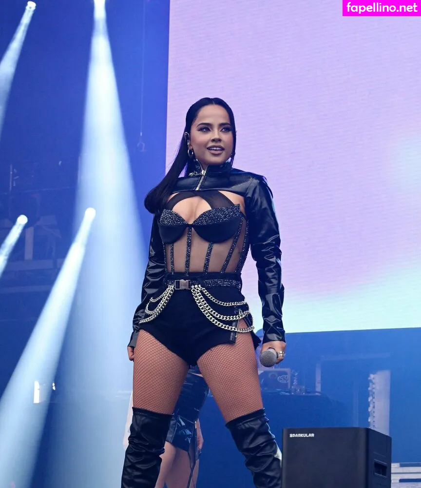 Reggaeton singer, iambeckyg, therealbeckyg Nude Leaked OnlyFans Photo #8zFJEge1Nz