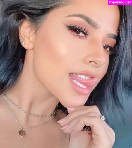 Becky G OnlyFans Thumbnail #DLDqYoo3Dc