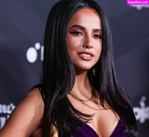 Becky G OnlyFans Thumbnail #HHFvOxWdIk