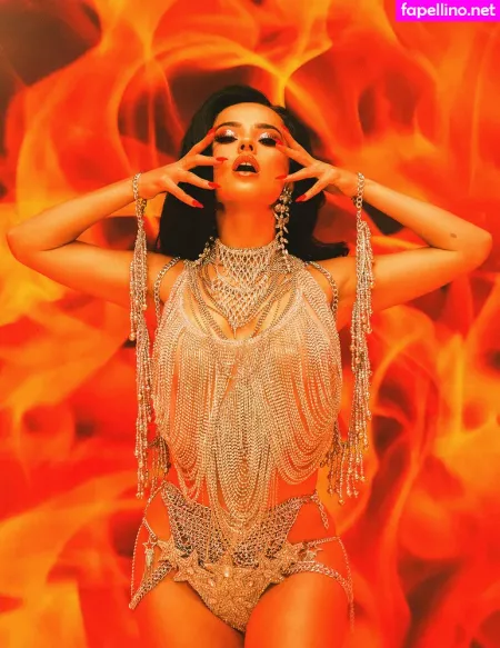Becky G OnlyFans Thumbnail #Igo5kCcrYq