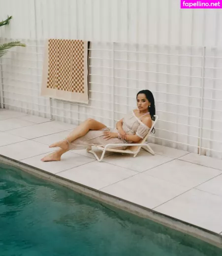 Becky G OnlyFans Thumbnail #MJOoCgjOsI