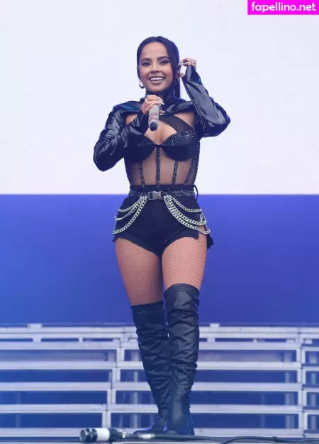 Becky G OnlyFans Thumbnail #VNkFhEevU2