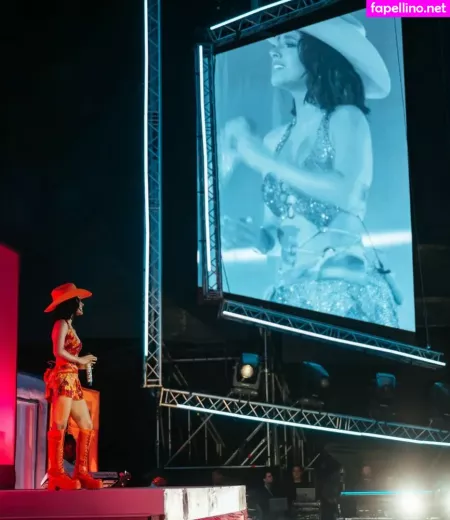 Becky G OnlyFans Thumbnail #XT8AmpbGRZ