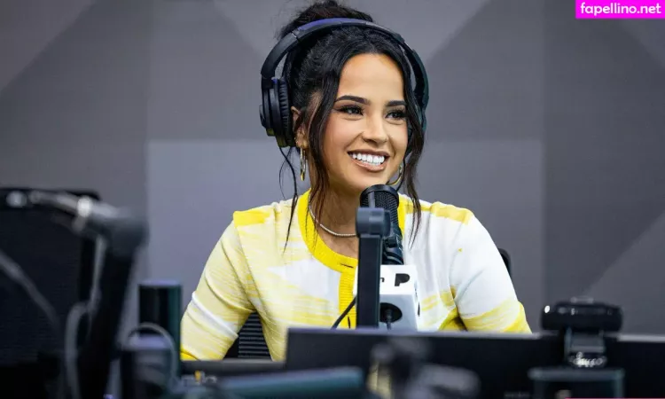 Becky G OnlyFans Thumbnail #bCCOu6Njq0