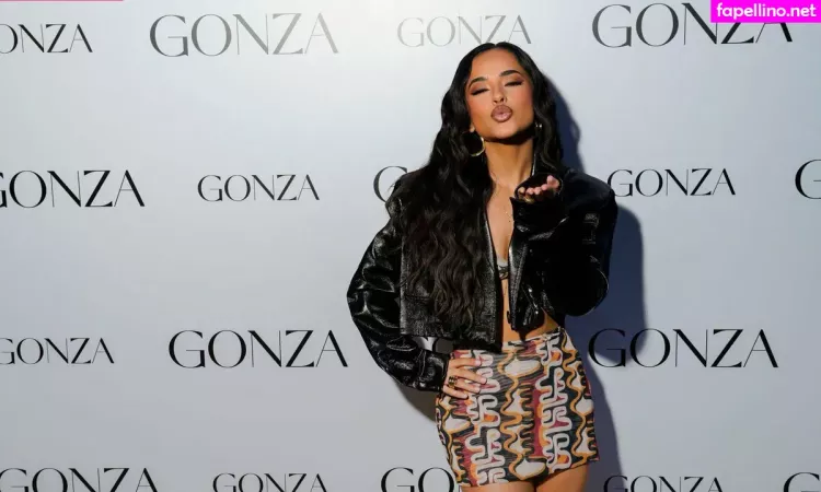 Becky G OnlyFans Thumbnail #gJQEZWZ1aM