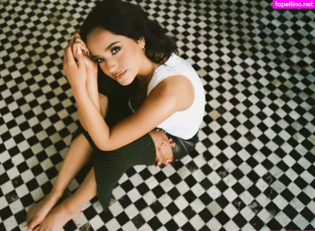 Becky G OnlyFans Thumbnail #oLHfxtj3wm