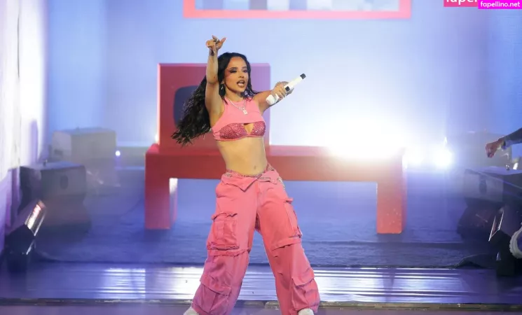 Becky G OnlyFans Thumbnail #q4yDPHUURr