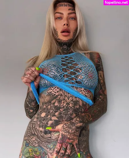 Becky Holt OnlyFans Thumbnail #E7ihiGtbyX