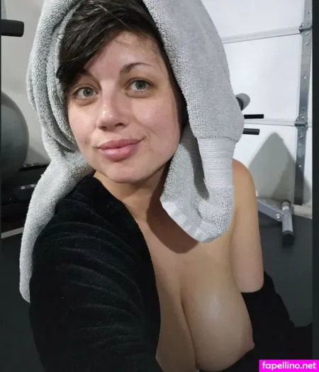 Becky Tulips OnlyFans Thumbnail #15tx4VRuC1