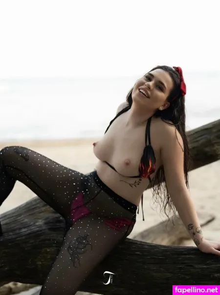 Beckysexyworld OnlyFans Thumbnail #mbs4QJ4otN