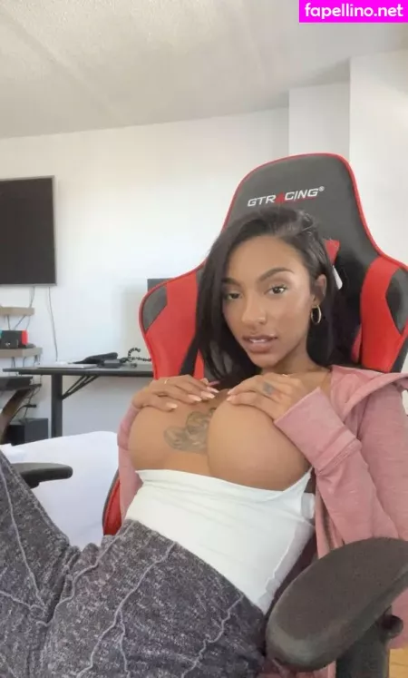 Beckyyyyyyyy OnlyFans Thumbnail #Xu1TQm8JTT