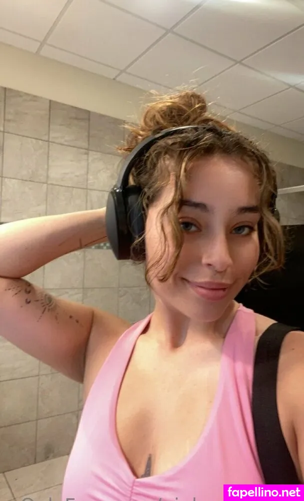 bedheadbetty, molla_gator_ Nude Leaked OnlyFans Photo #3V3QDgnQLF