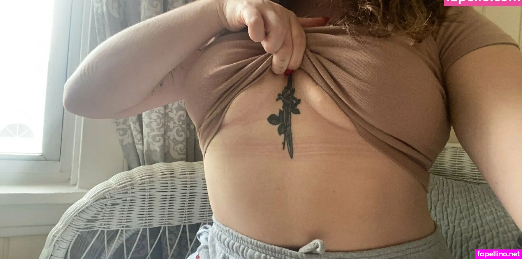 bedheadbetty, molla_gator_ Nude Leaked OnlyFans Photo #dgfsI7Seb3