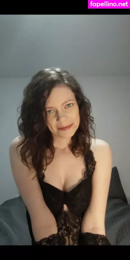 Bedroom Eyes Free OnlyFans Thumbnail #lHP9stGdcA