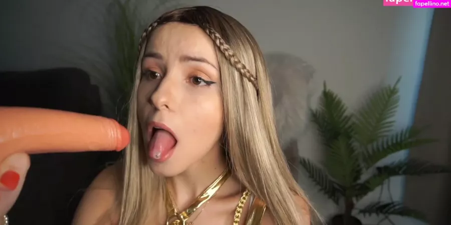 Bee Elina OnlyFans Thumbnail #uF5f6gAWXA