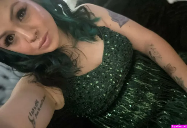 Bee K19 OnlyFans Thumbnail #MgtUV7xbtD