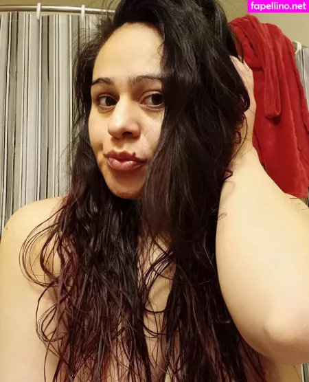 Bee Main69 OnlyFans Thumbnail #Zs2fS7x7c4