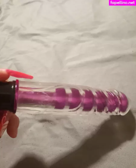 Bee Main69 OnlyFans Thumbnail #debTH7x5Zi