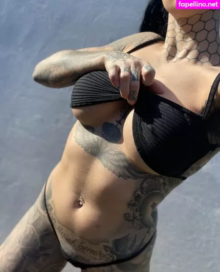 Bee Phillips OnlyFans Thumbnail #Ec3lX5CCtD