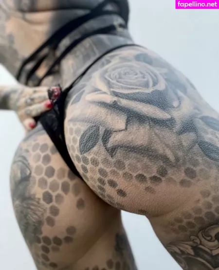 Bee Phillips OnlyFans Thumbnail #Q1xIYGlnhB