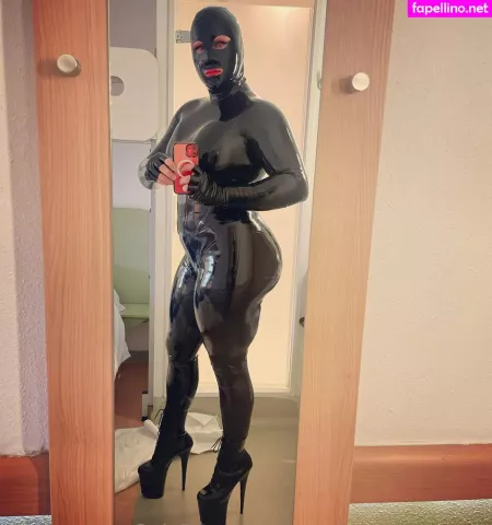 Bee The Rubber Doll OnlyFans Thumbnail #c3ju8UUZsx