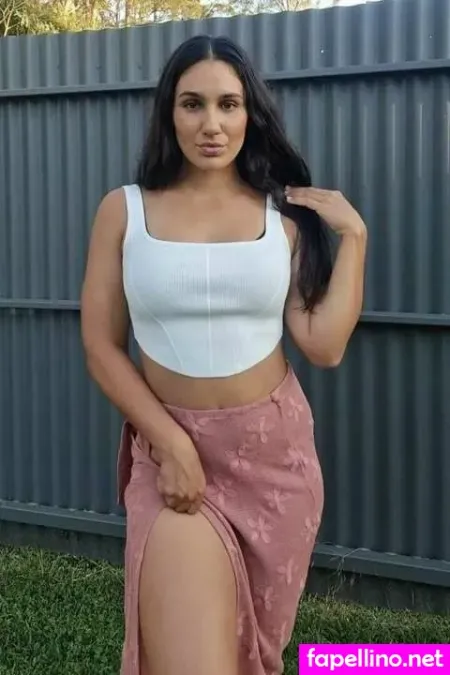 Bee18plus OnlyFans Thumbnail #FohdwFKAyi