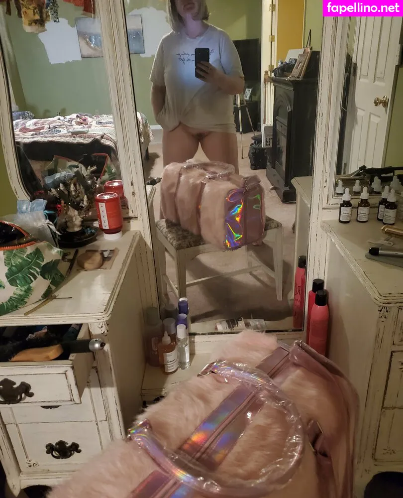 bee88i, bee_bowve88 Nude Leaked OnlyFans Photo #M2xDHDOHIn