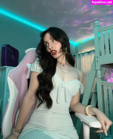 Beebee Asmr 1 OnlyFans Thumbnail #Z1W3mFClta