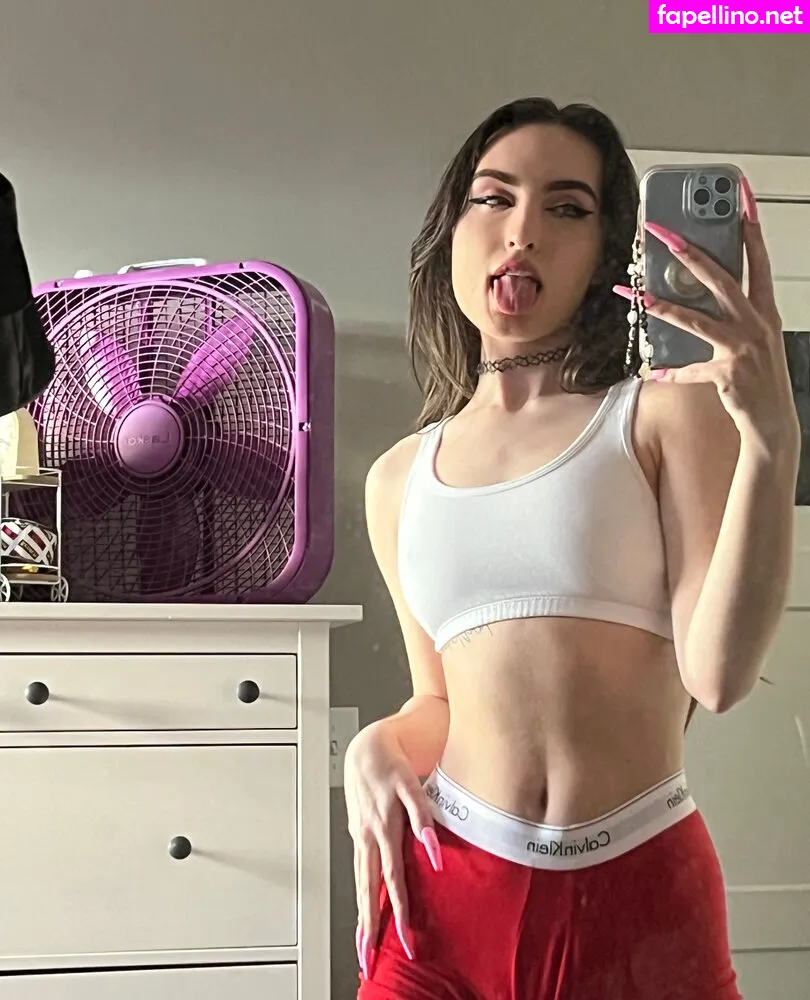 beebeeasmr, beebeeasmr18, weloveasmr Nude Leaked OnlyFans Photo #eqlYgoF67y