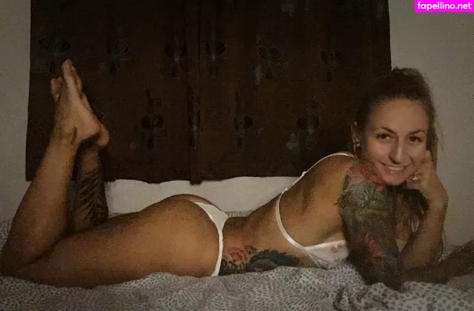 Beebeefitgirl OnlyFans Thumbnail #9Kt5whca7t