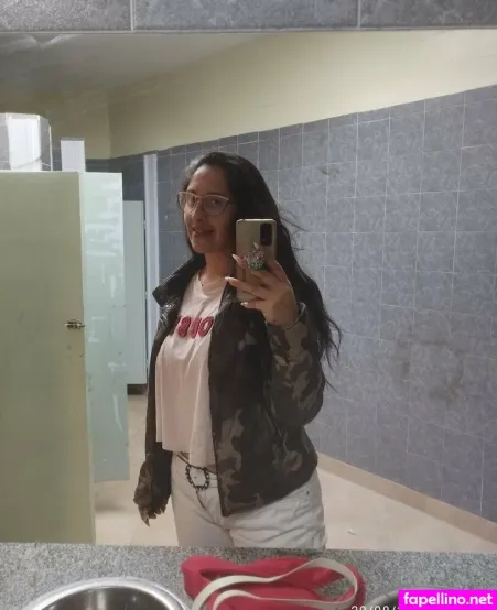 Beebotta OnlyFans Thumbnail #i5m00rSwc1