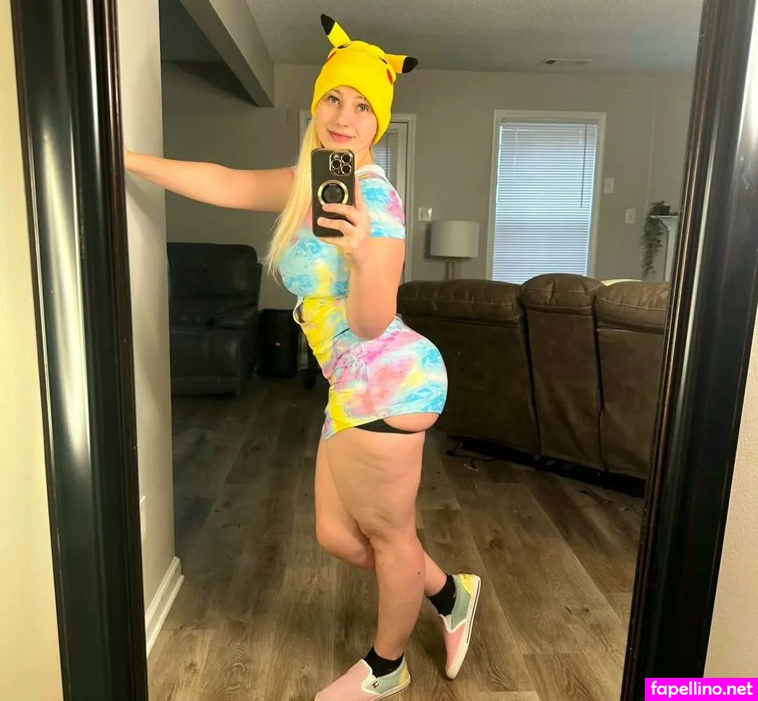 beeby_weeb, beebyweeb, https: Nude Leaked OnlyFans Photo #11LpoWwhpr