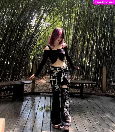 Beehasleft OnlyFans Thumbnail #FFSJPTTY1v