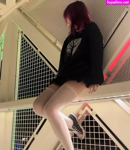 Beehasleft OnlyFans Thumbnail #vNCxV6kMQz